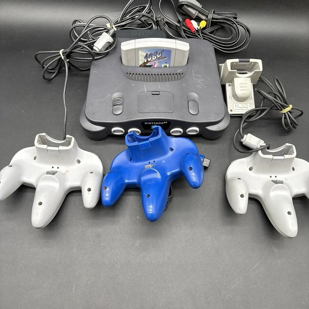 Nintendo 64 N64 Bundle - 1080 Snowboarding Game, 3 Controllers, TremorPak Tested